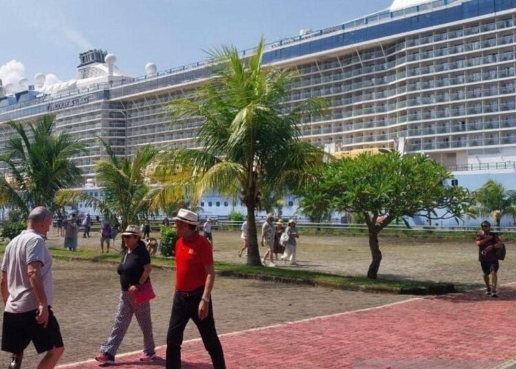 Lombok Diproyeksikan Jadi Destinasi Kapal Pesiar Terpopuler Kedua di Indonesia